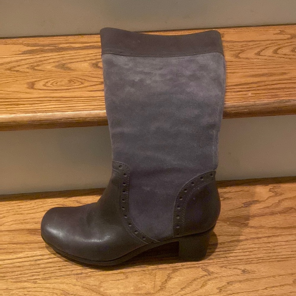 Women's CLARK Gray leather and suede Boots